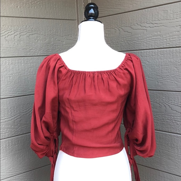 Olivaceous Off the Shoulder Tie Sleeve Blouse - Picture 3 of 7